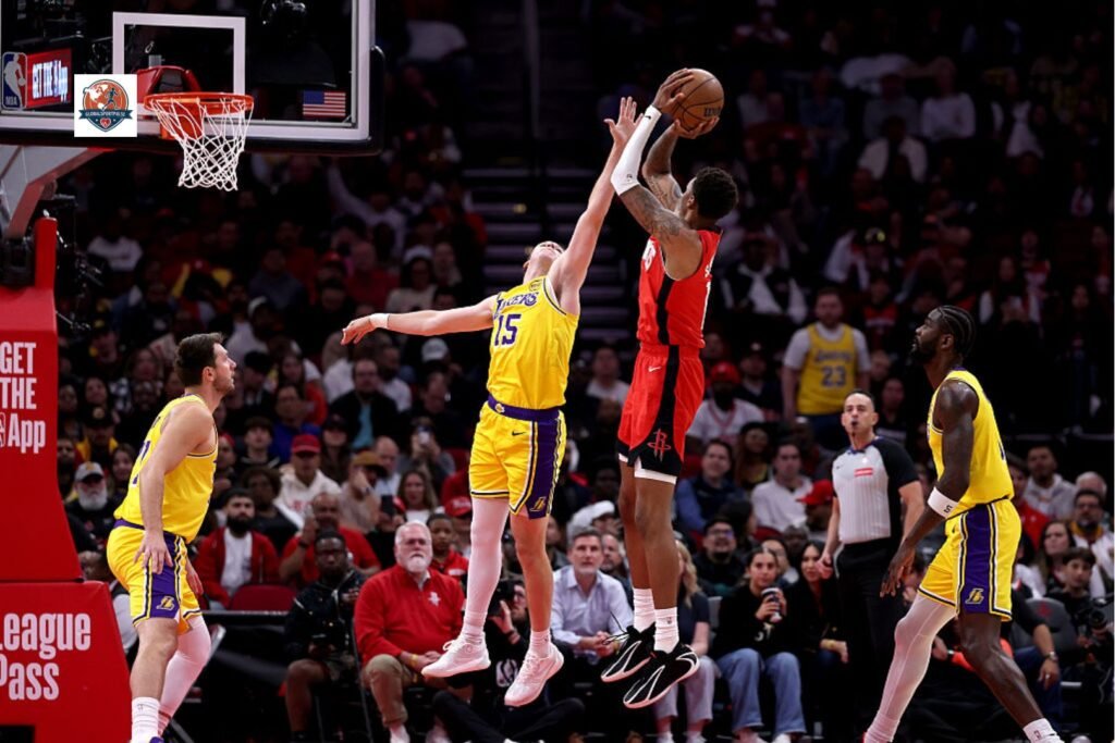 lakers vs rockets lebron james suffers minor knee scrape after dive