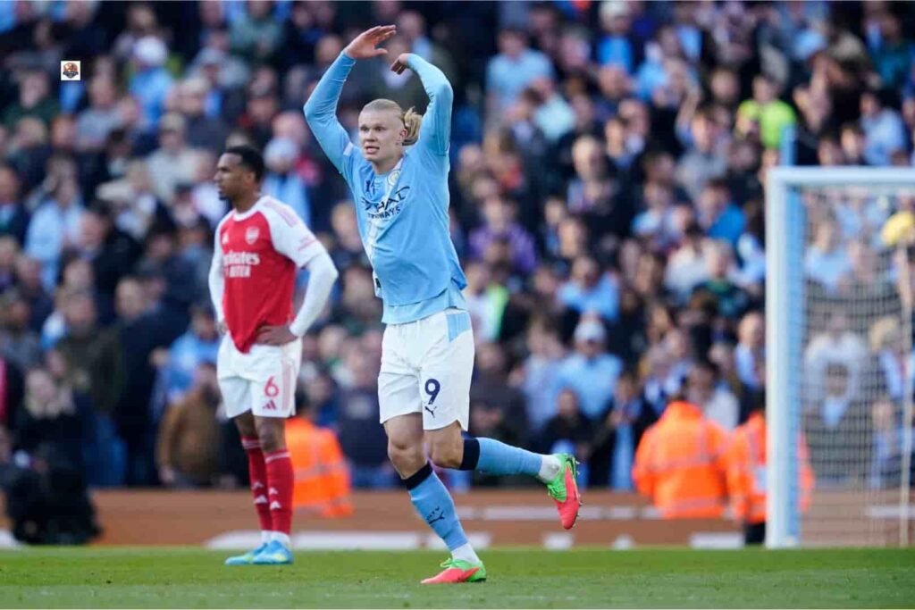 Premier League Title Race: Will Arsenal Stay Ahead or Can Manchester City Take Over?